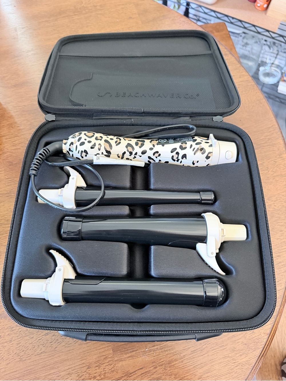 Beachwaver Leopard Print 3-Barrel Curling Wand Set - Black & Cream
